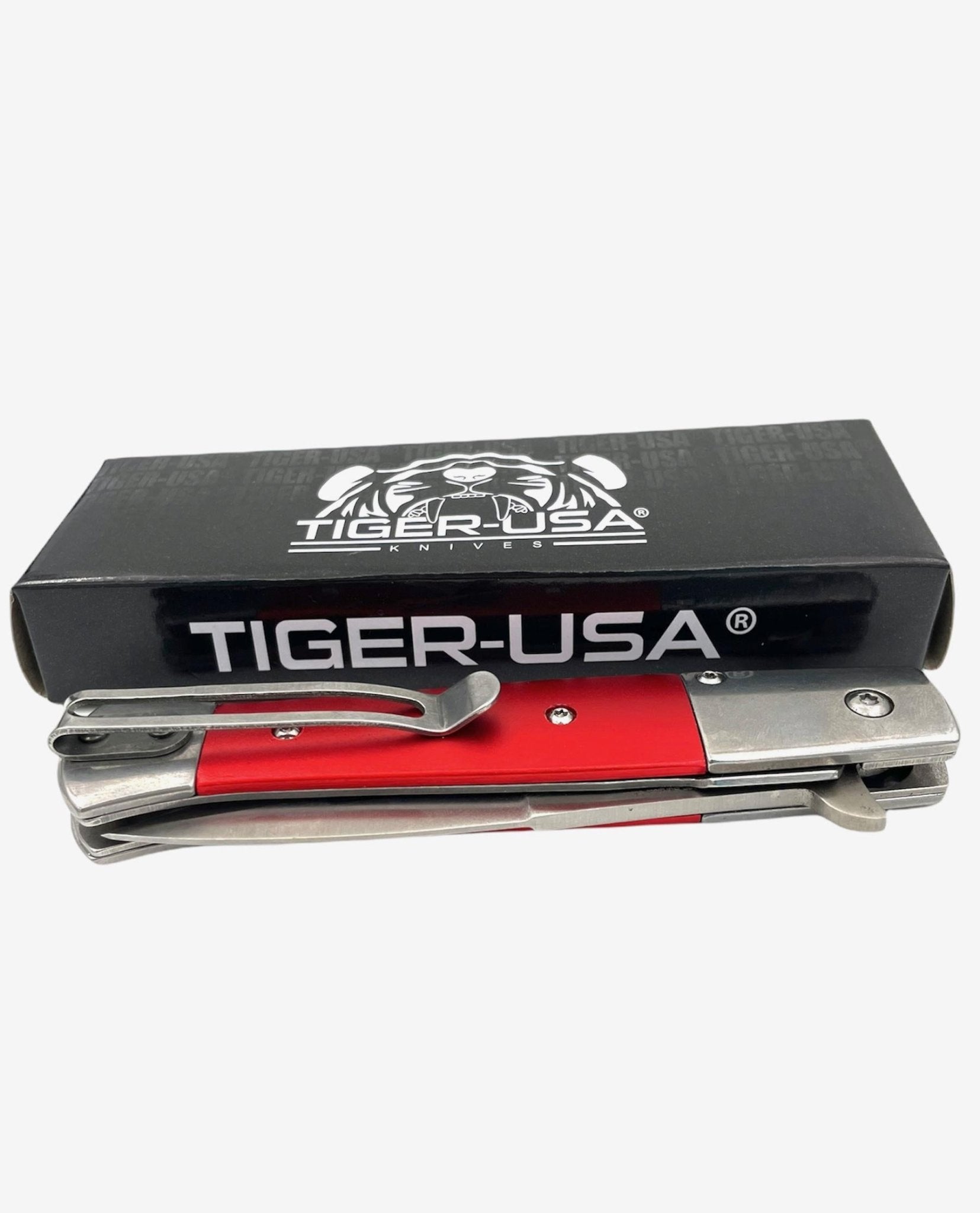Fast Action 4 - Brass Knuckles Shop
