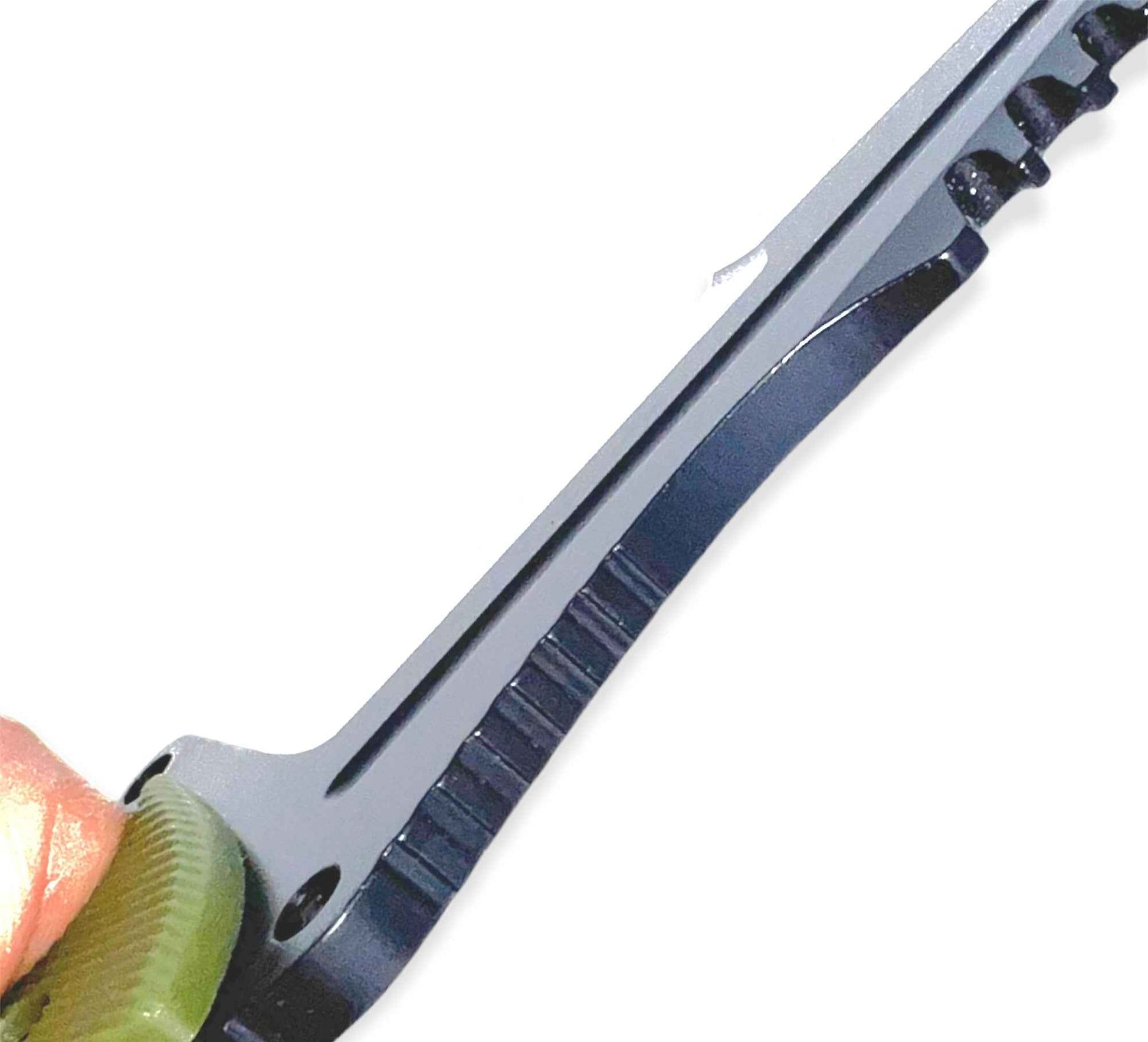 Liner Lock 4